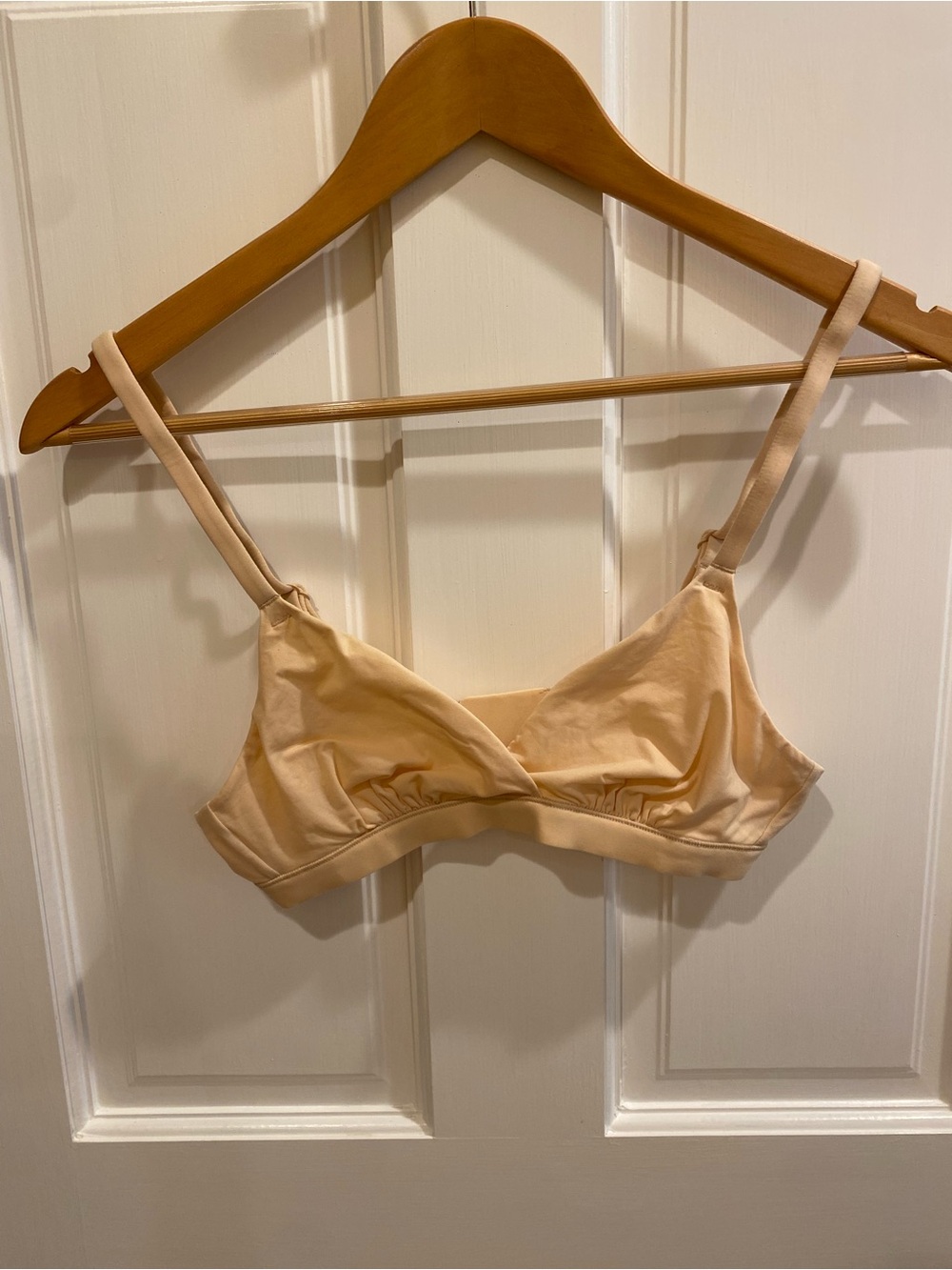 Quince Second Skin Crossover Bralette, color “warm sand”, women’s XS, NWOT